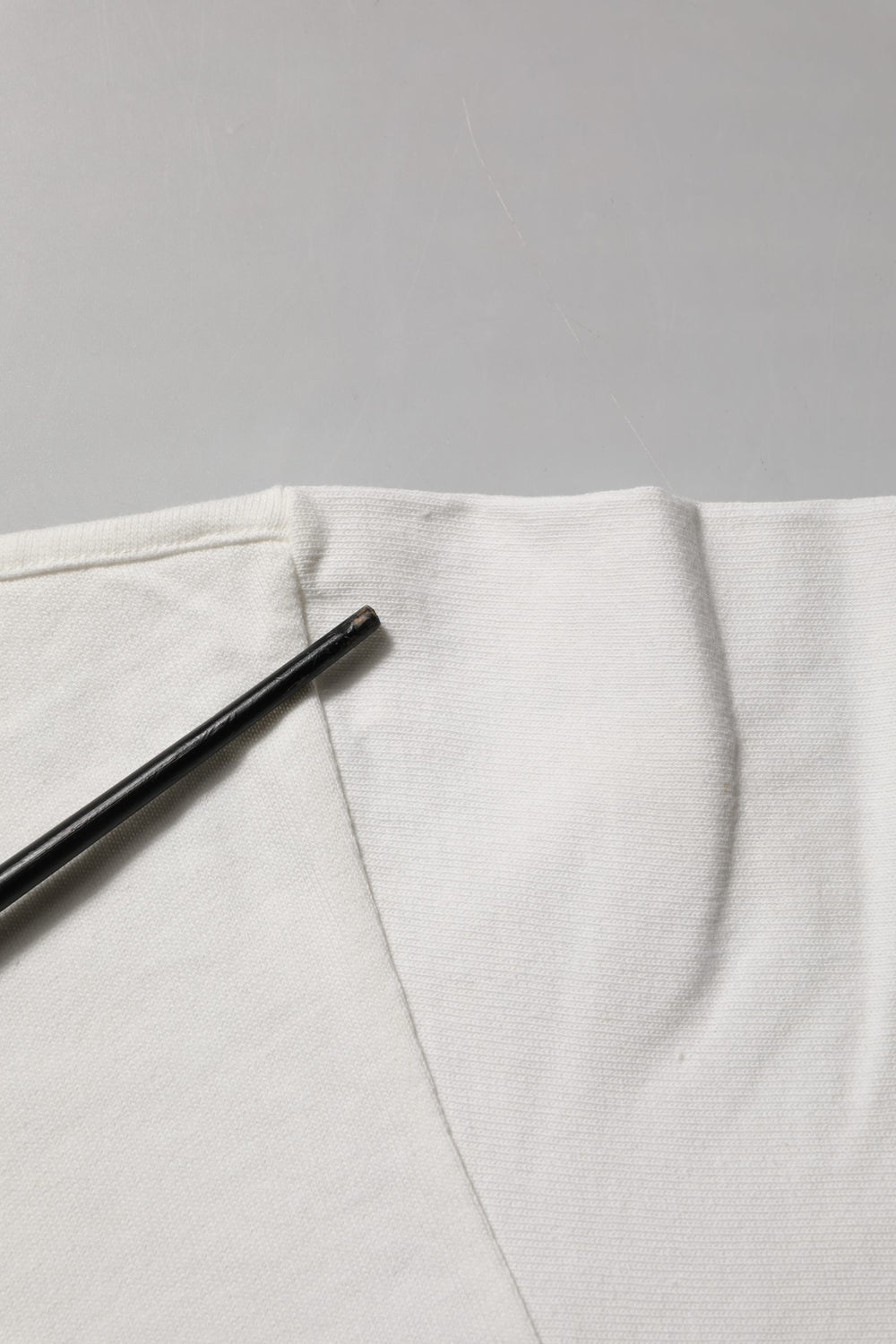 White DG Logo Crew Neck Short Sleeves T-shirt