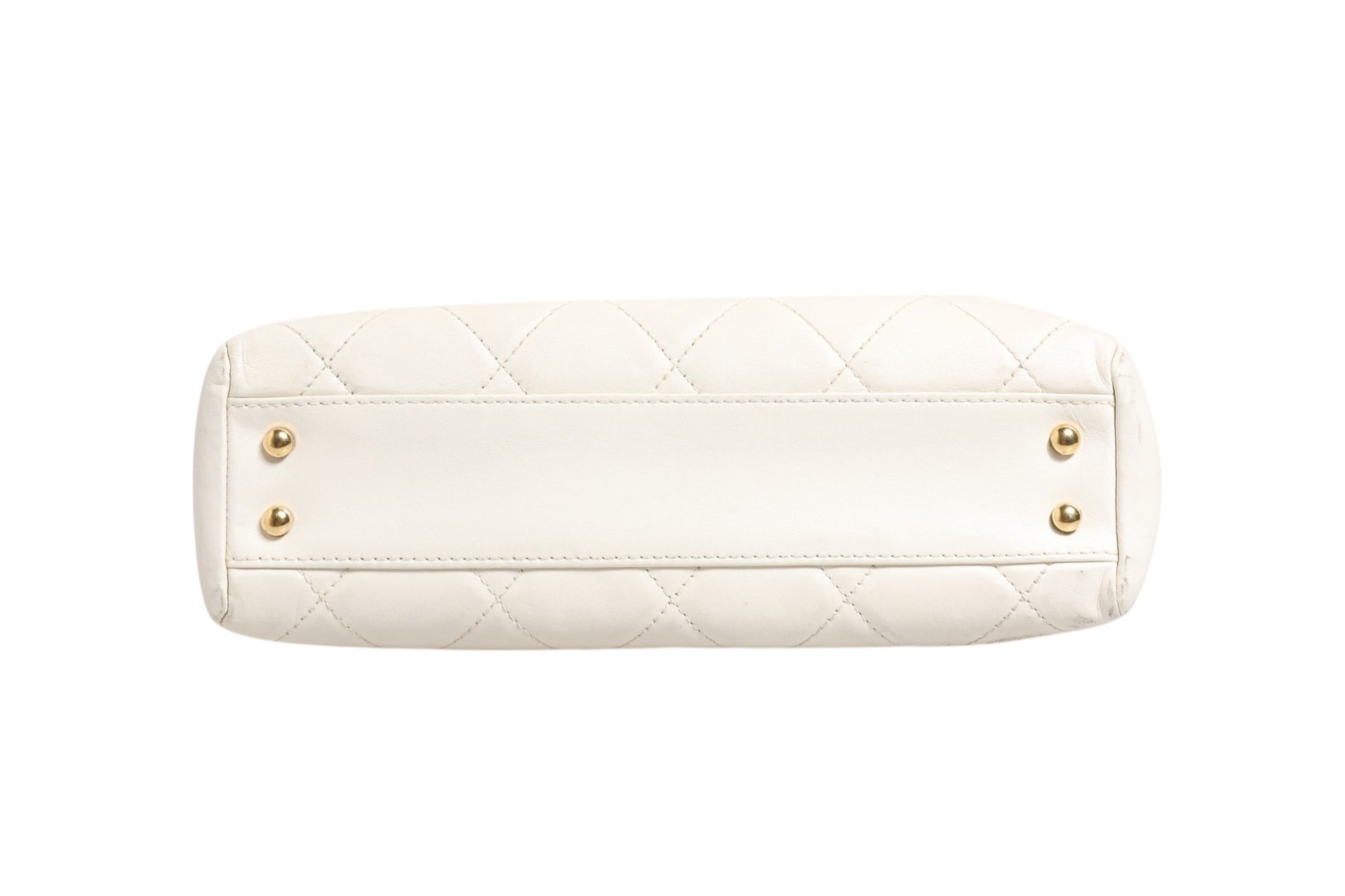 Shiny Calfskin Quilted Mini 22 White 1792563