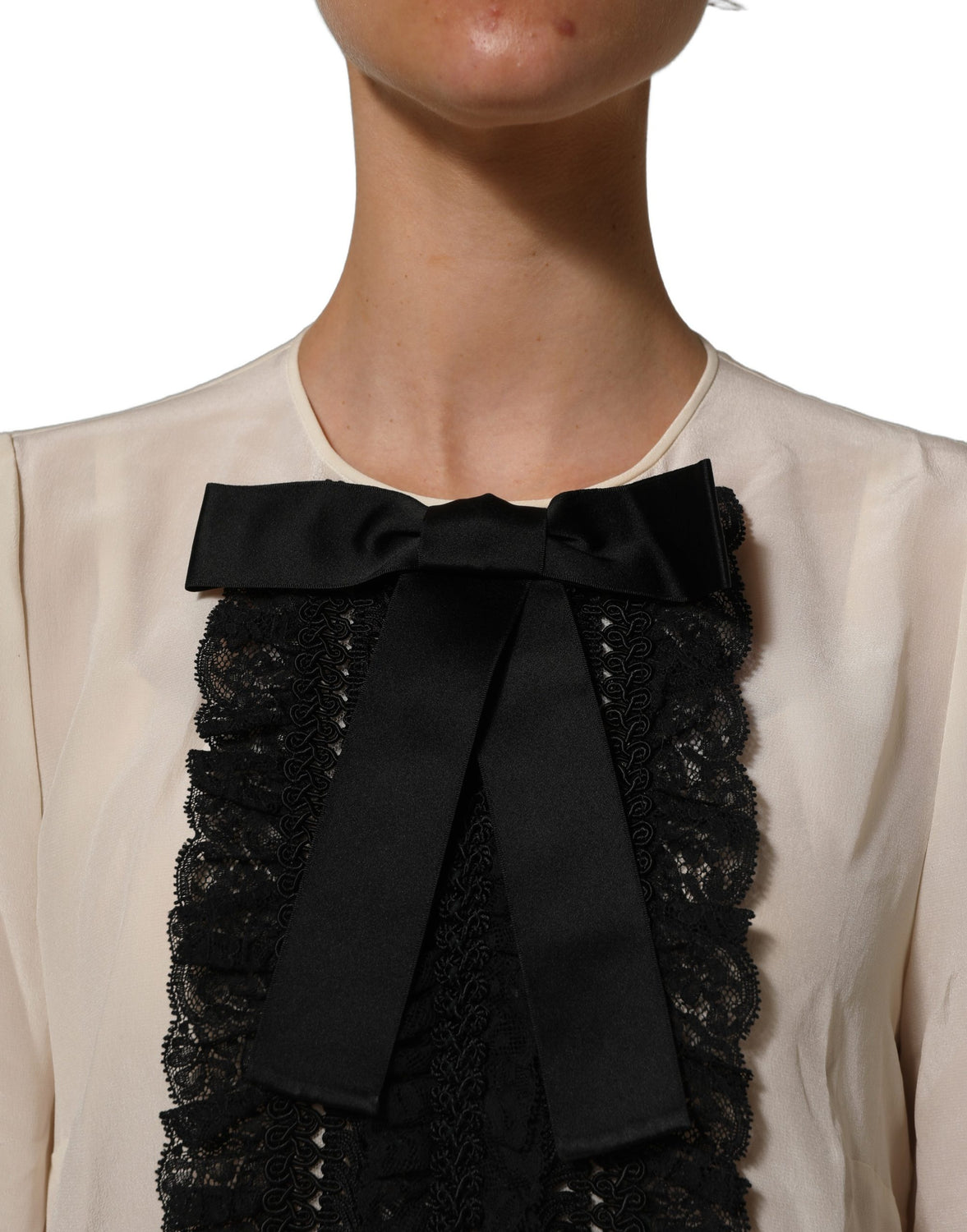 Beige Lace Trim Bow Short Sleeves Blouse Top