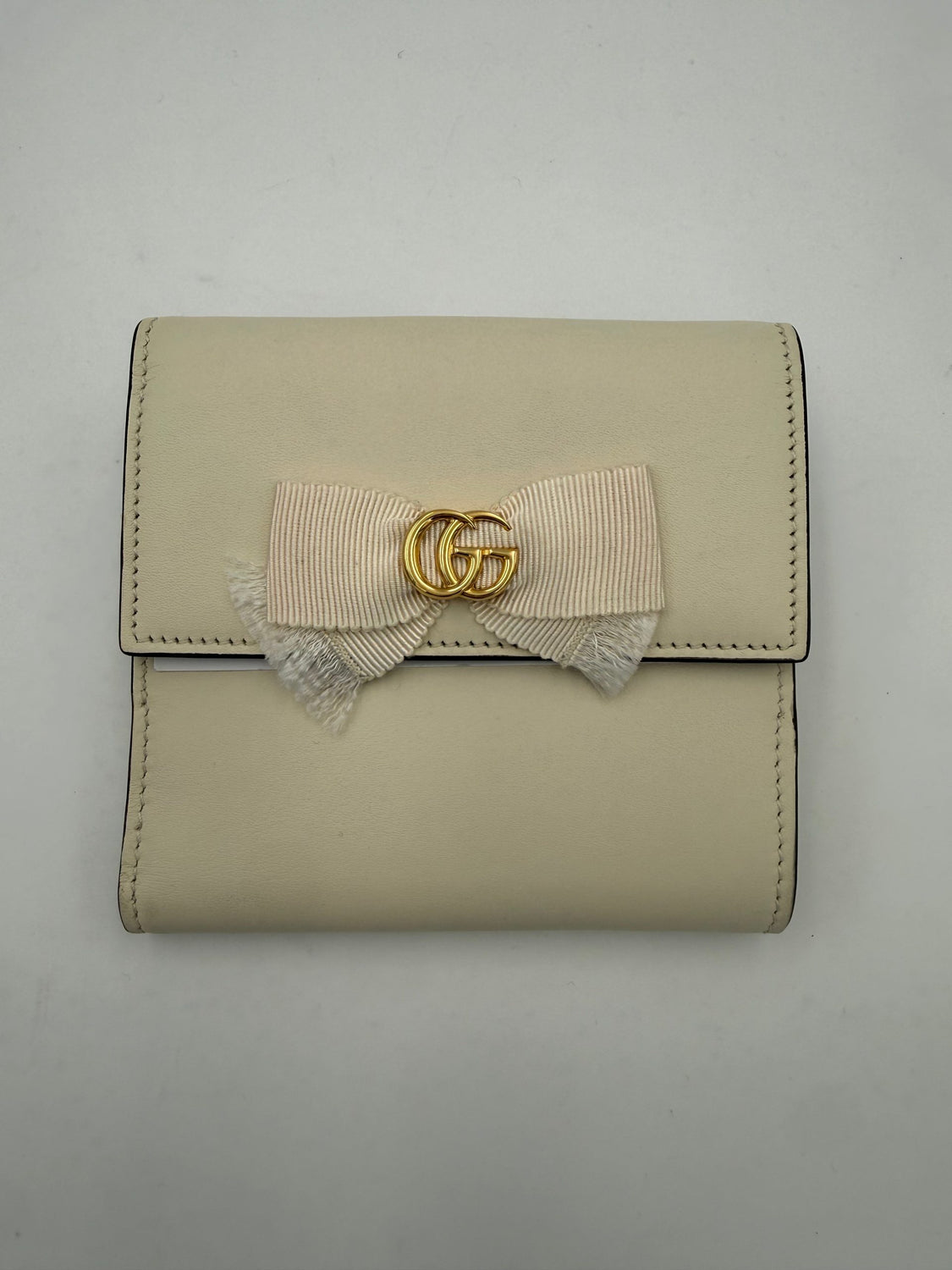 GUCCI GG Marmont Compact Wallet