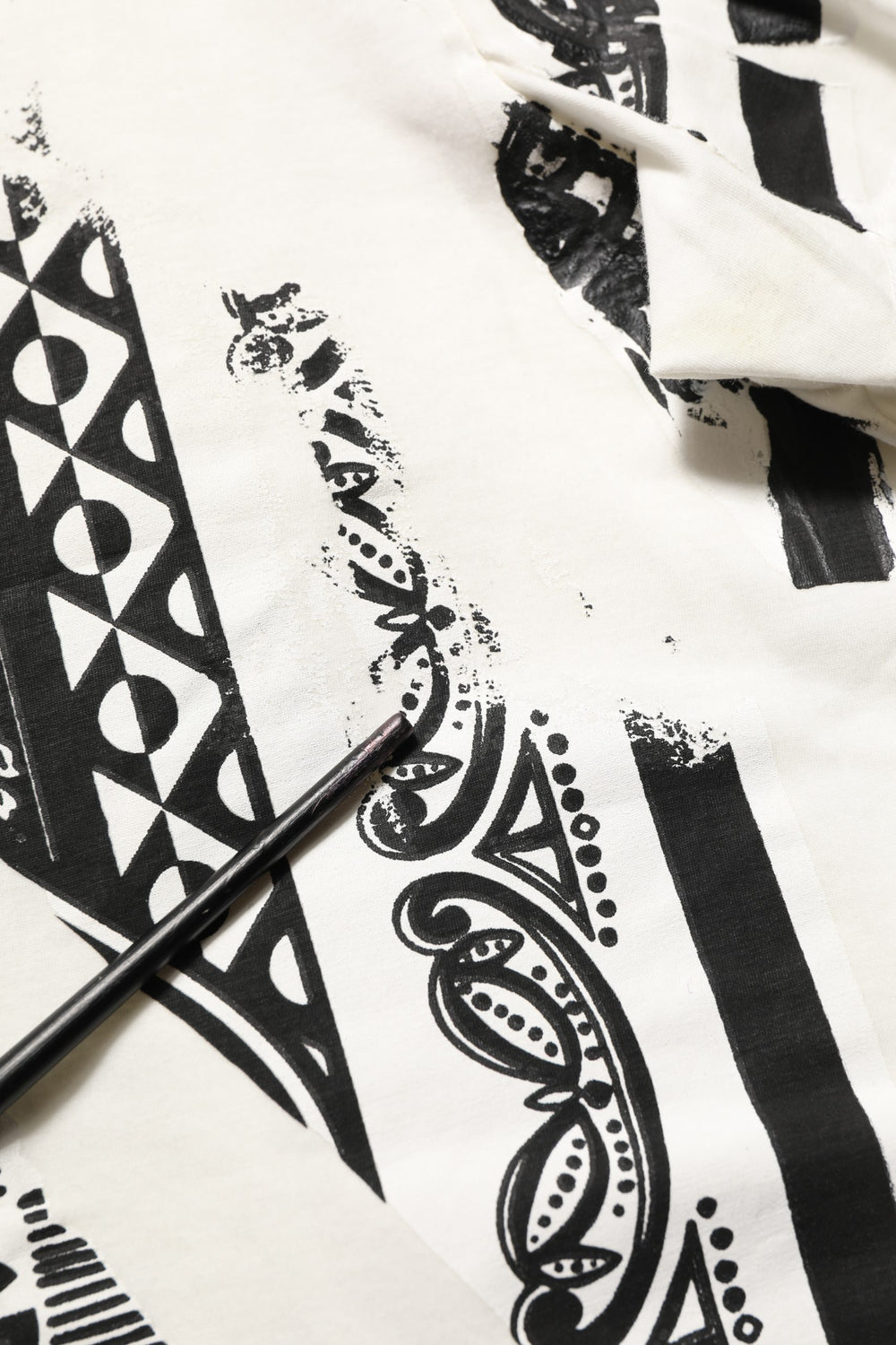 White Bandana Print Cotton Crew Neck T-shirt