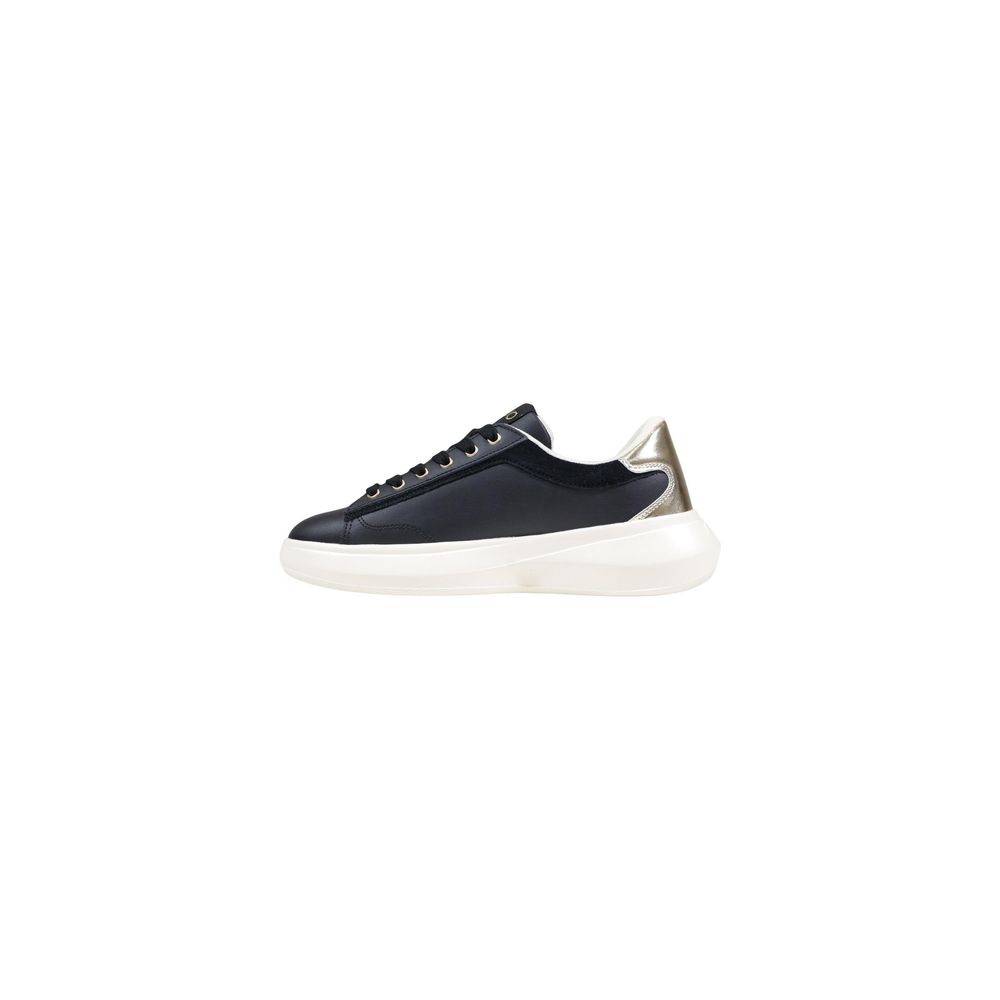 Bicolor Polyethylene Low Top Sneakers