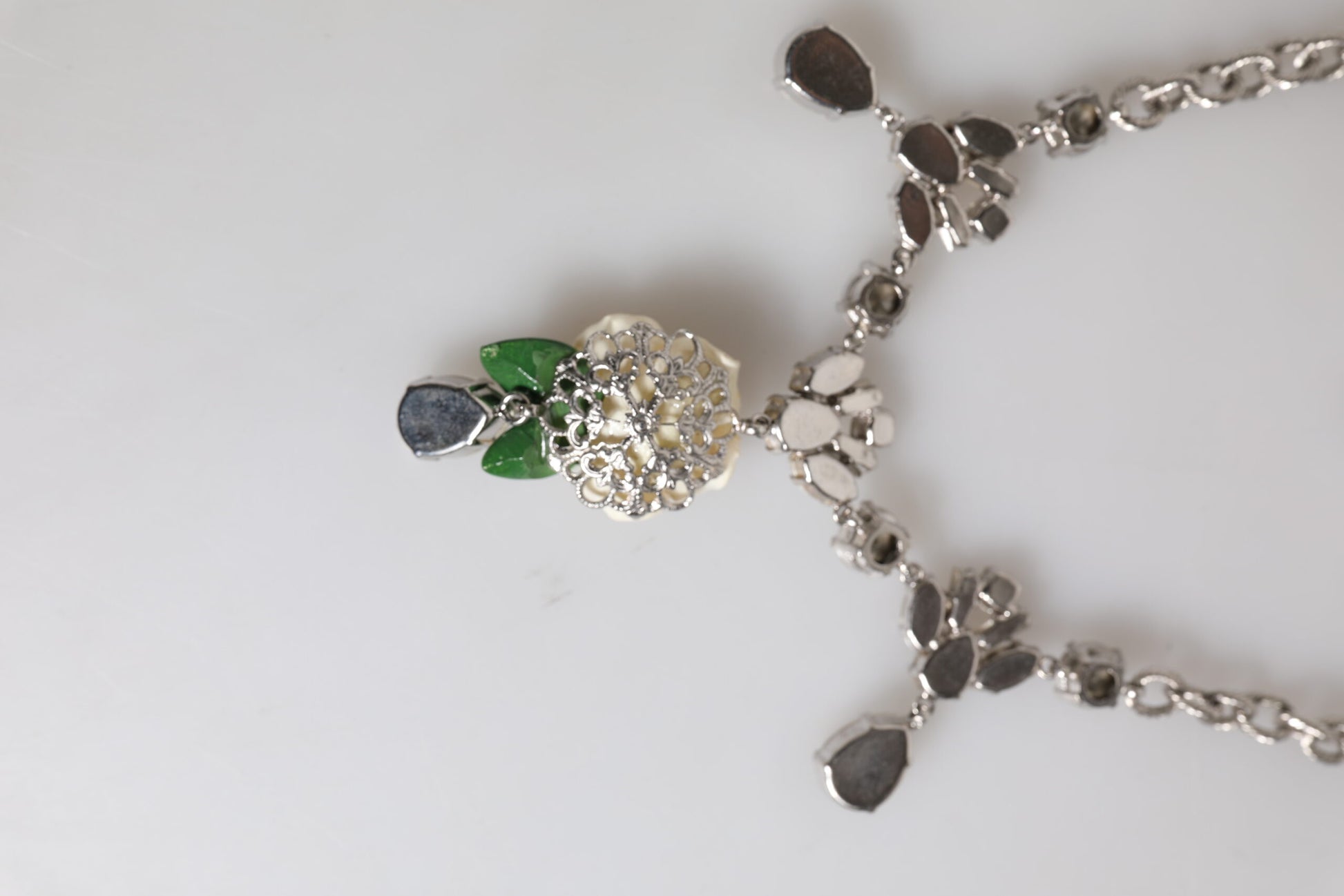Silver Tone Brass Clear Crystal Roses Pendants Necklace