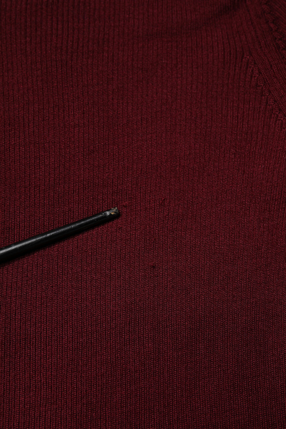 Burgundy Long Sleeves Turtleneck Slim Sweater