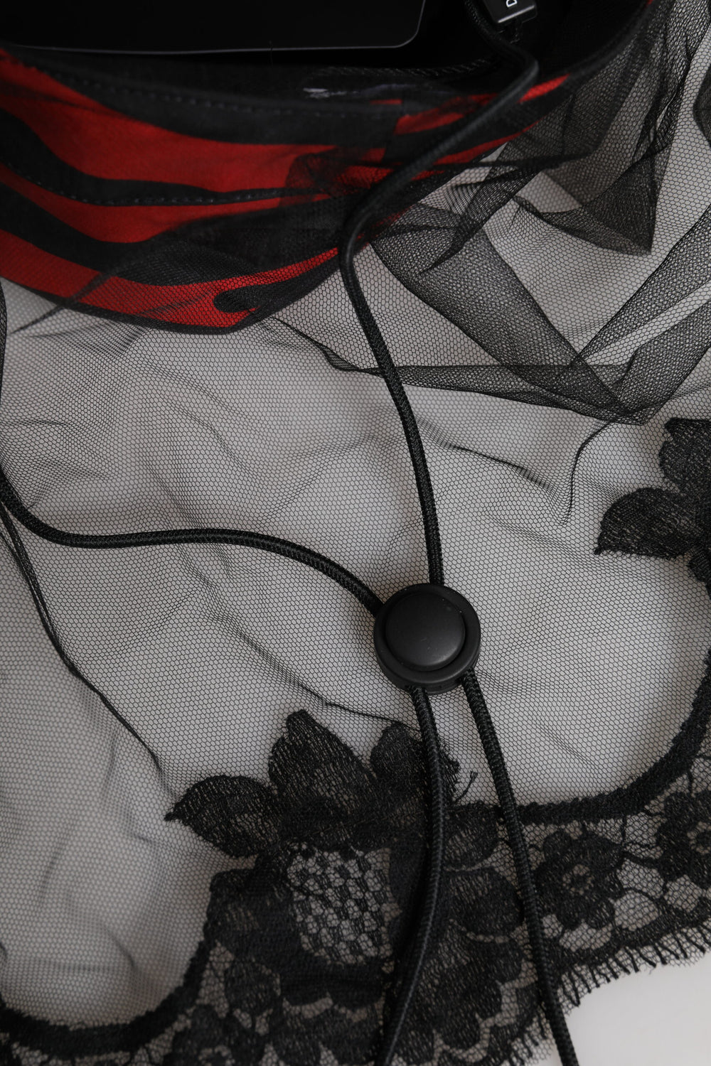 Black Red Stripes Lace Tulle Bucket Hat