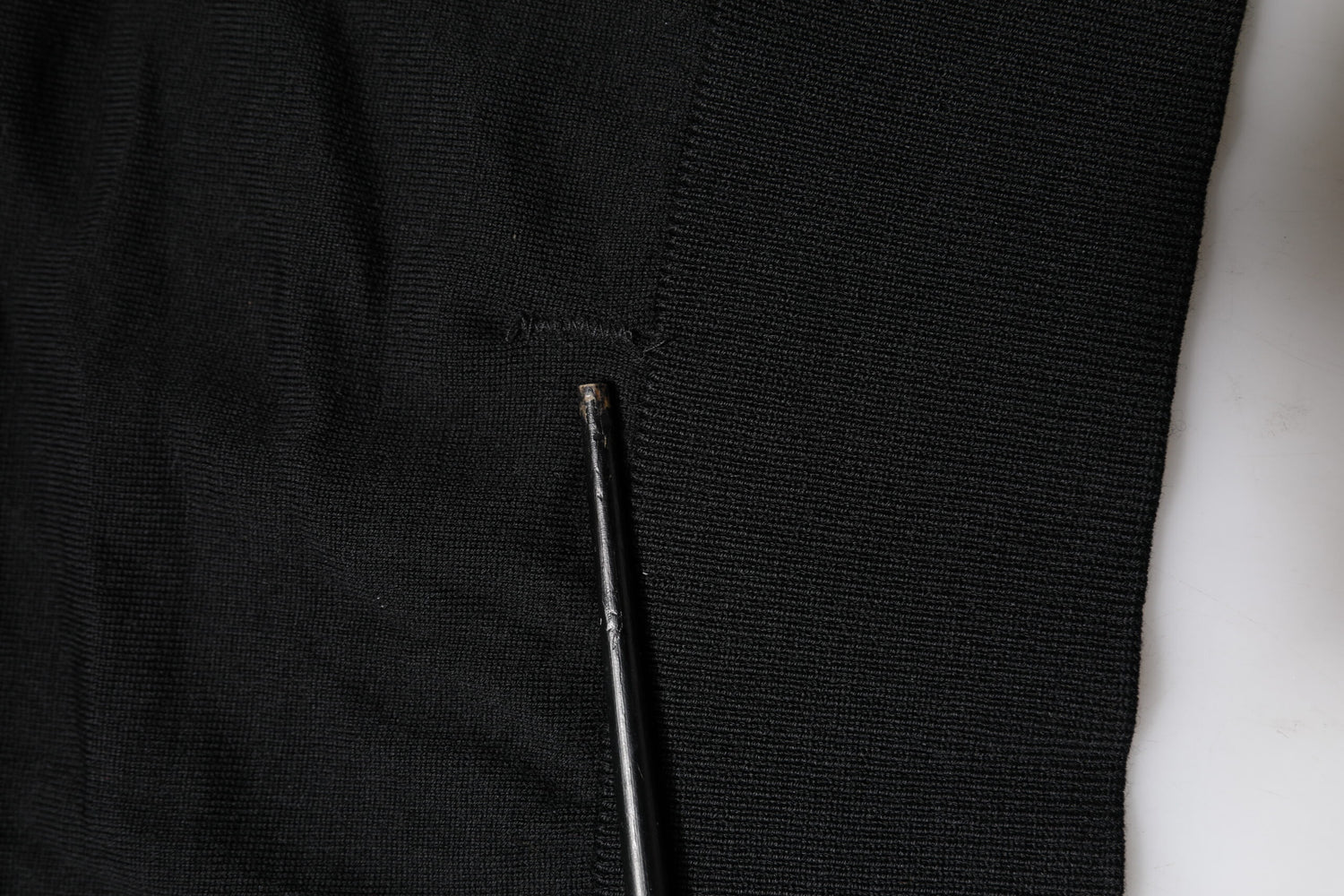 Black Long Sleeve Crew Neck Pullover Sweater