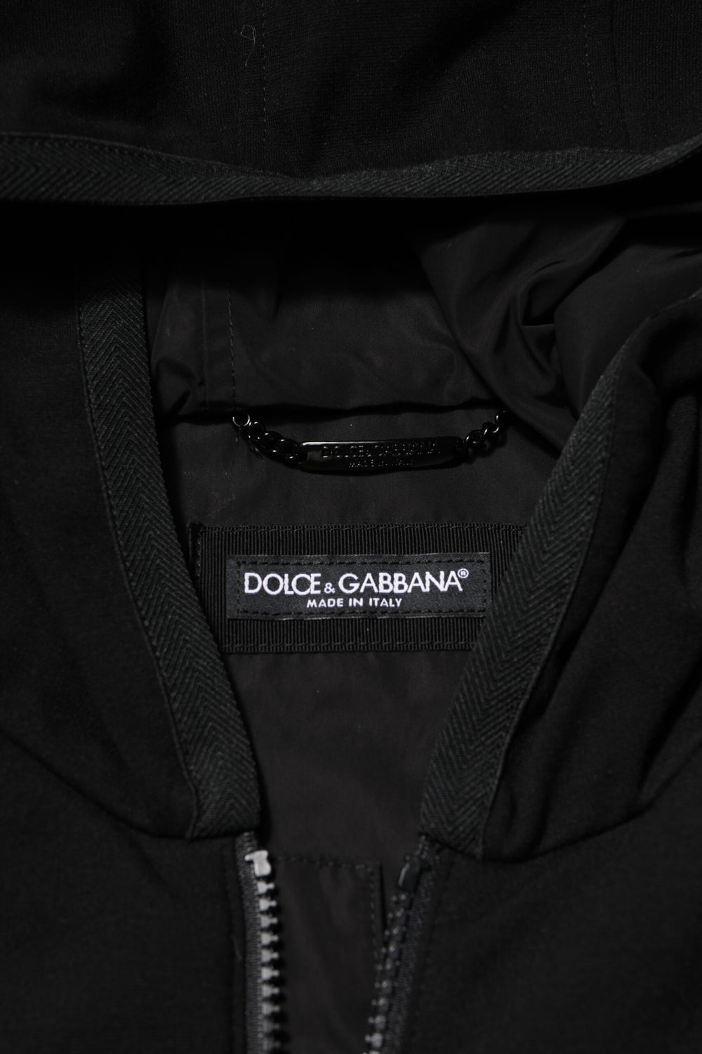Black Sleeveless Hooded Logo Plaque Jacket