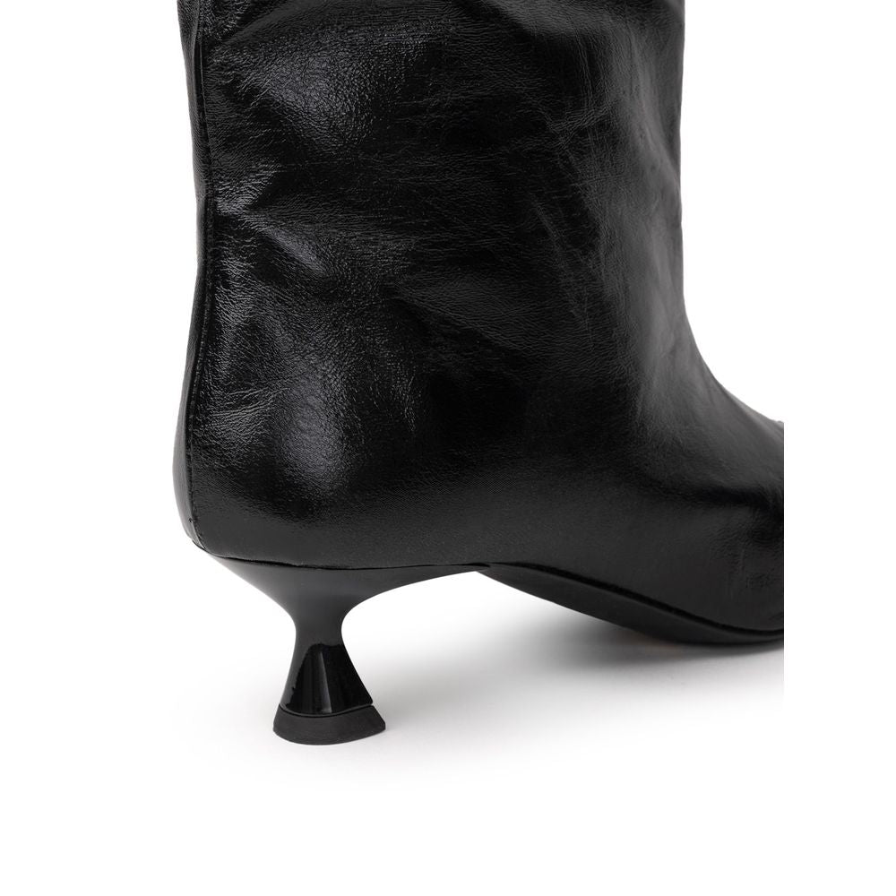 Black Leather Boot