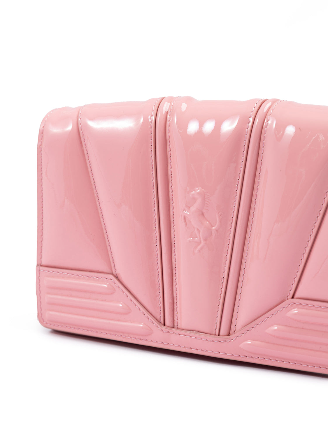 Pink GT patent leather bag with chain