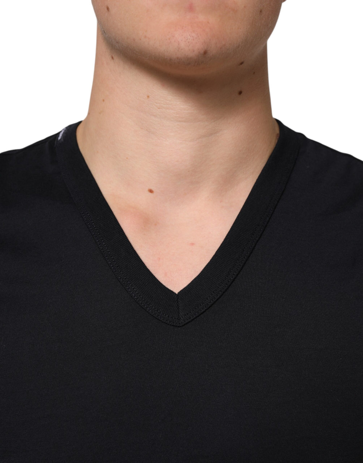 Black Cotton Plain V-Neck Men Shirt T-shirt