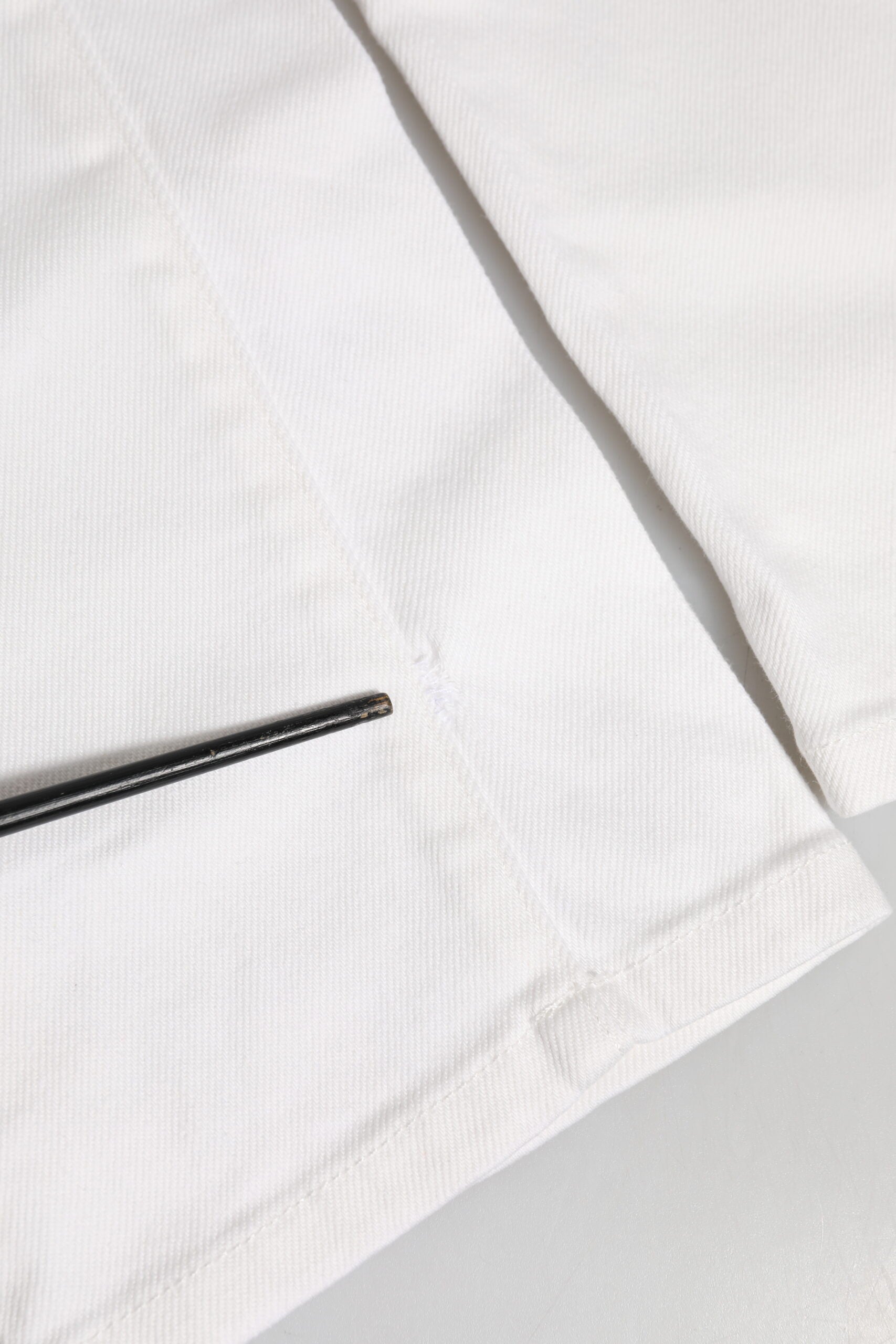 Off White Cotton Stretch Slim Fit Denim Jeans