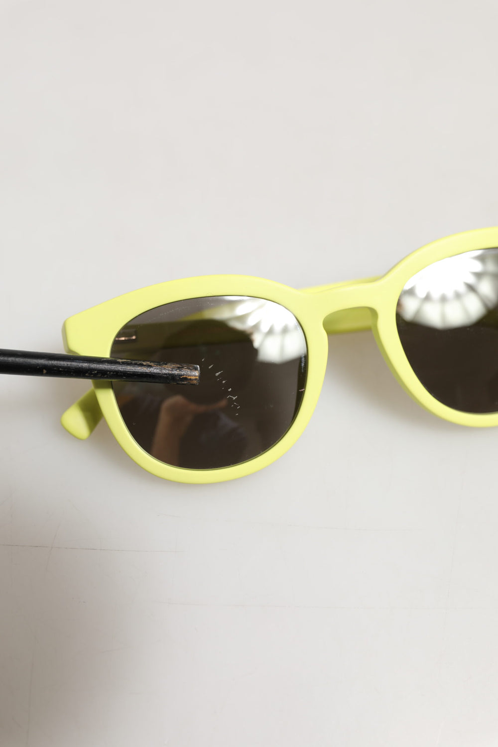 DG4324 Yellow Framed Mirrored Lenses Eyewear Sunglasses
