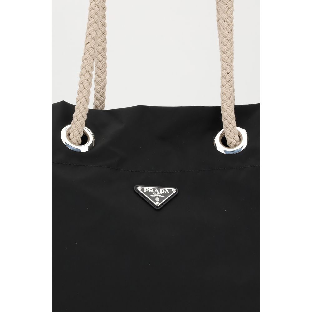 Medium Mariner Re-Nylon Bucket Bag