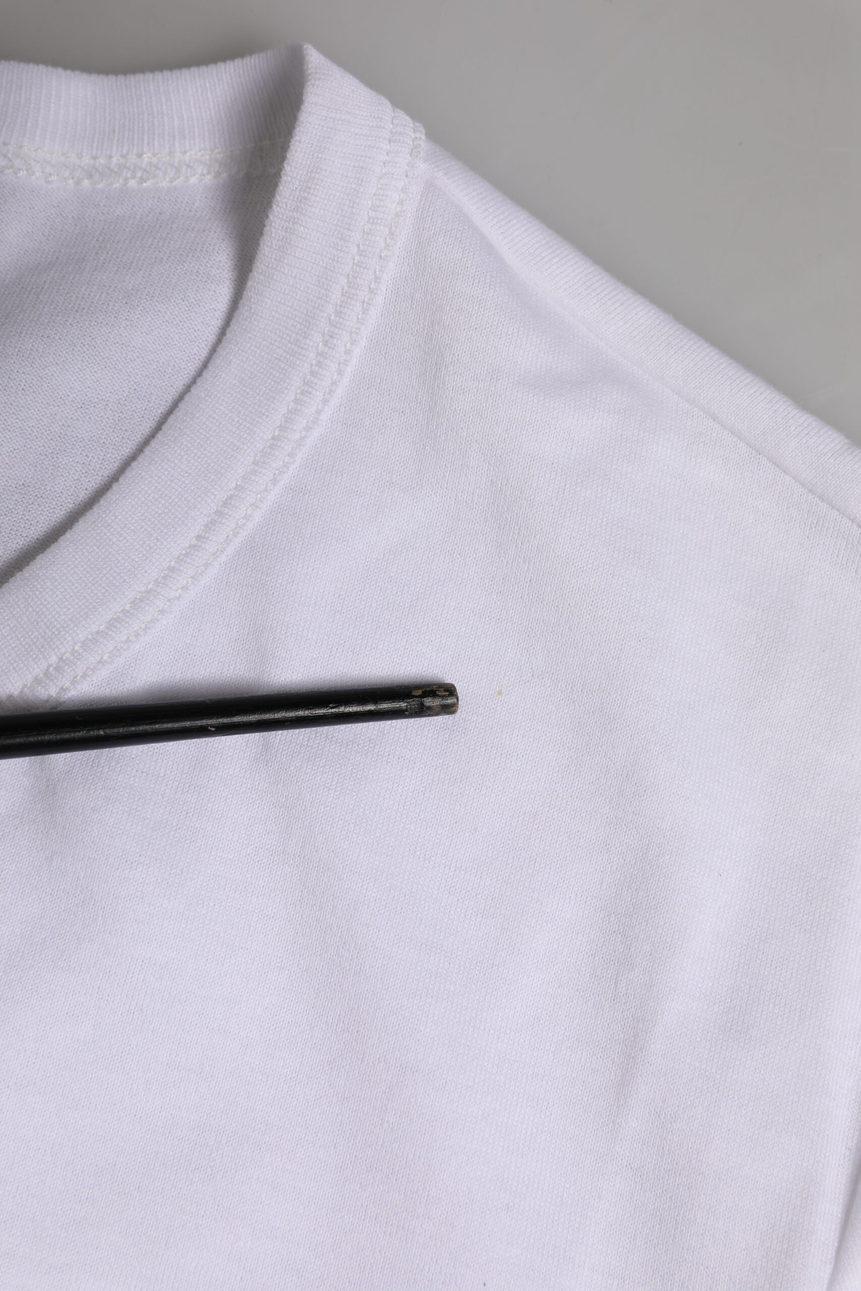 White Cotton Pocket Short Sleeves T-shirt