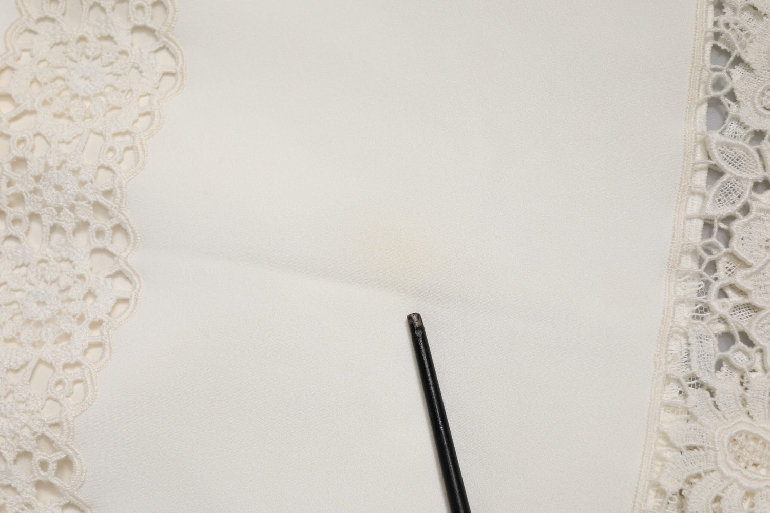 White Floral Lace High Waist Pencil Cut  Skirt