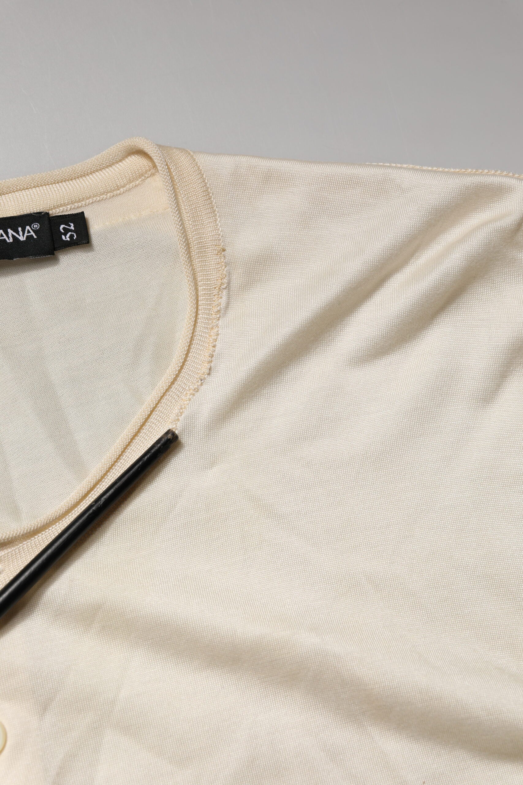 Off White Cotton Blend Men Henley T-shirt
