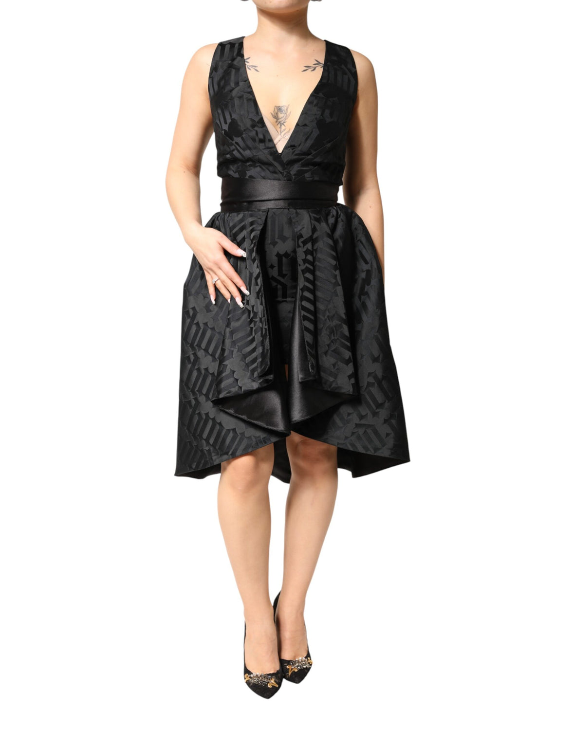 Black Jacquard Deep V-neck Sleeveless 2 Pc Dress