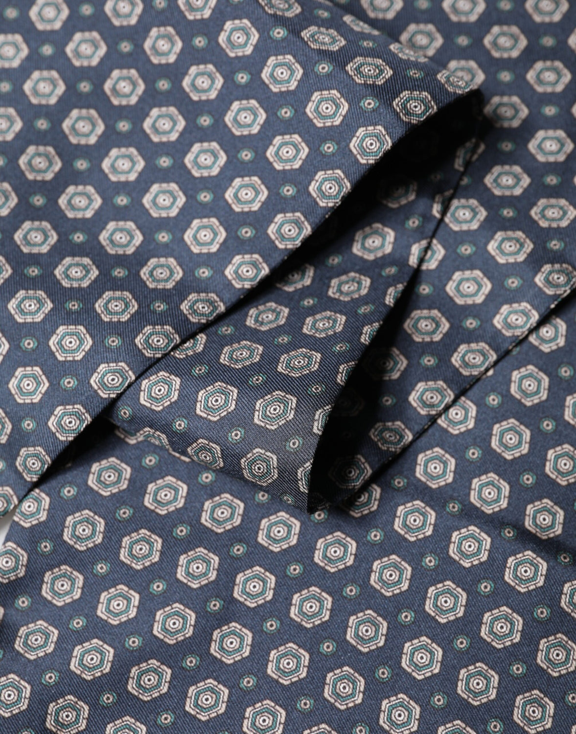 Blue Patterned Silk Fringes Foulard 138cm x 15.5cm Scarf